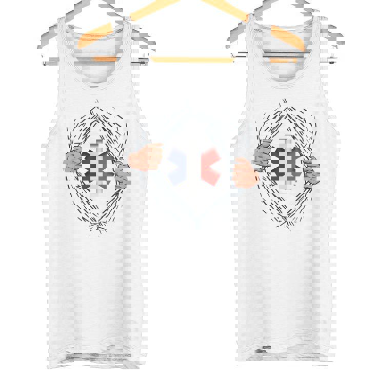 Humour Ambulancieruper-Héros Ambulance Drapeau Français Débardeur e