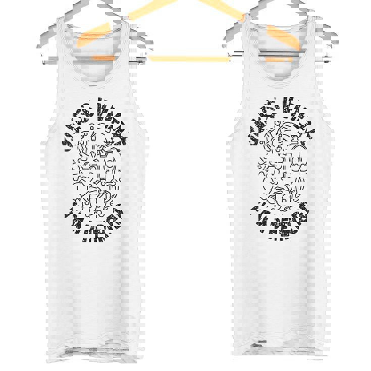 ボディピアス Guess Where I'm Pierced アンティーク調デザイン タンクトップ