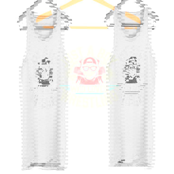 レスリングが大好きな少年 タンクトップ