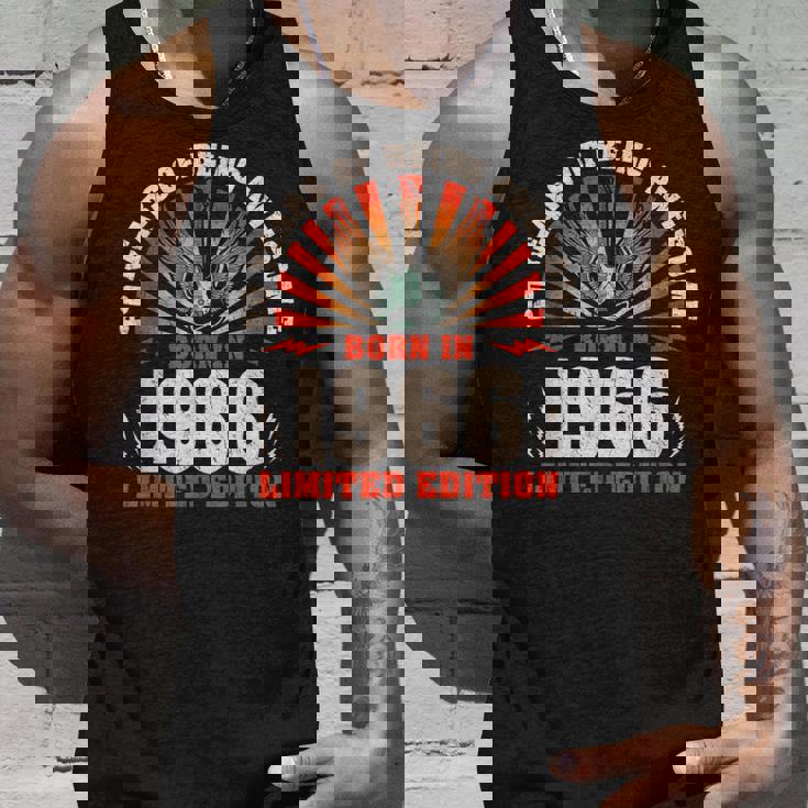 60歳の誕生日 60歳のギタリスト ギター愛好家 1966年生まれ タンクトップ 彼への贈り物