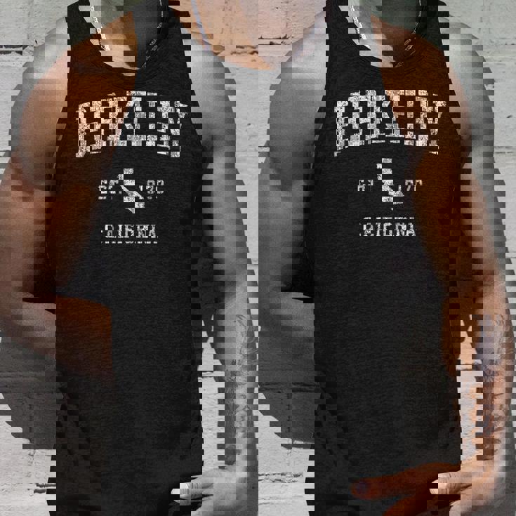 Berkeley California Ca ヴィンテージ アスレチック スポーツデザイン タンクトップ 彼への贈り物