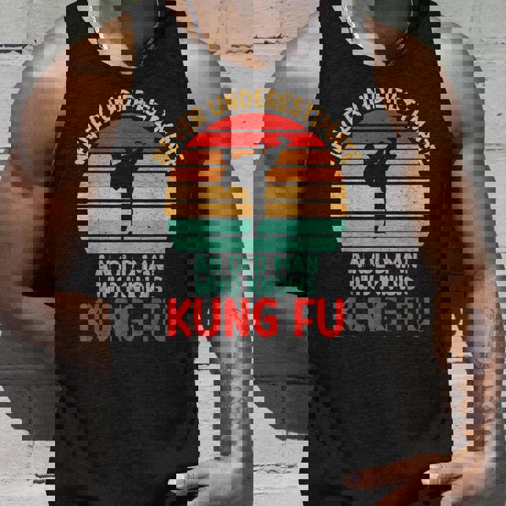 Maiottovalutare Unecchio Che Conosce Il Kung Fu Canotta Regalos para él