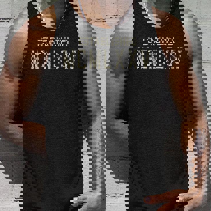 Mcmlxxv 1975年設立 ローマ数字。 タンクトップ 彼への贈り物