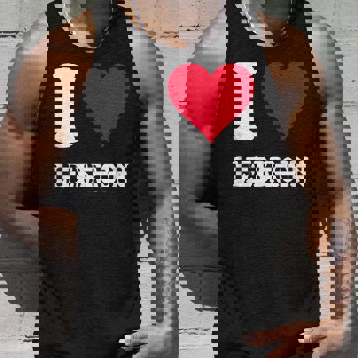 Red Heart I Love Lebron タンクトップ 彼への贈り物