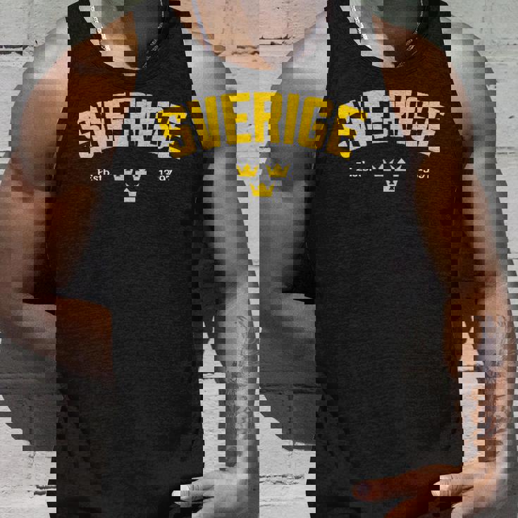 Sverige スウェーデン トレ クロナー スウェーデン ホリデー タンクトップ 彼への贈り物