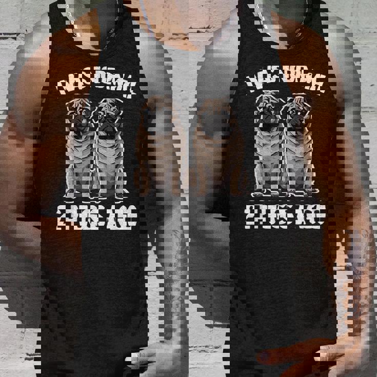 I Was Normal 2 Pugs Ago 面白い犬のパグオーナーパグ愛好家パグ タンクトップ 彼への贈り物