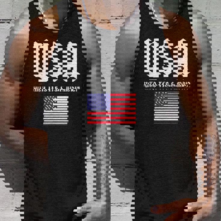 クールなアメリカ国旗グレートーンのイラストグラフィックデザイン。 タンクトップ 彼への贈り物