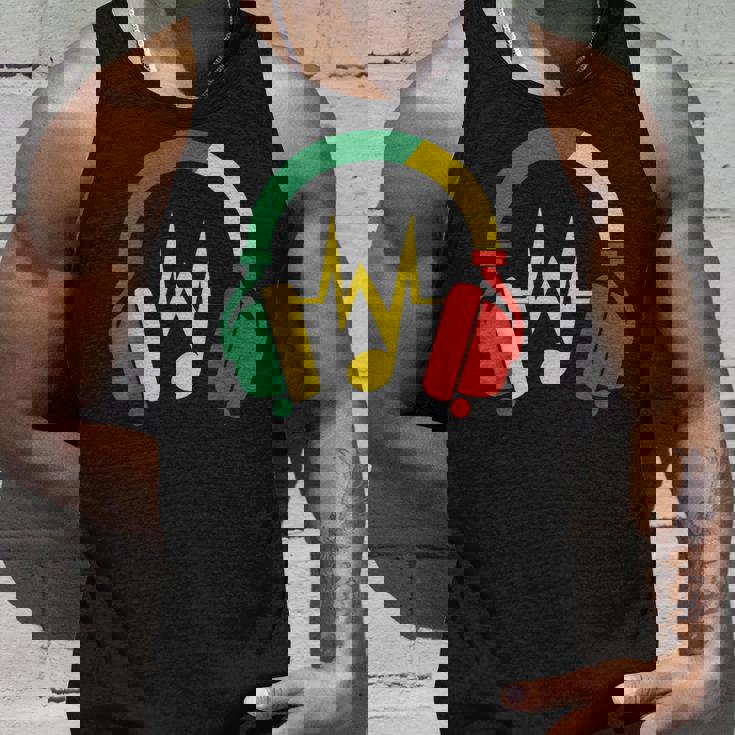 ジャマイカの国旗の色のデザインでレゲエの雰囲気を表現 タンクトップ 彼への贈り物