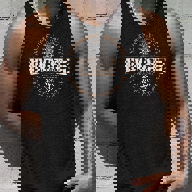 ニューカッスル北東部イングランド座標ラベル 2C タンクトップ 彼への贈り物