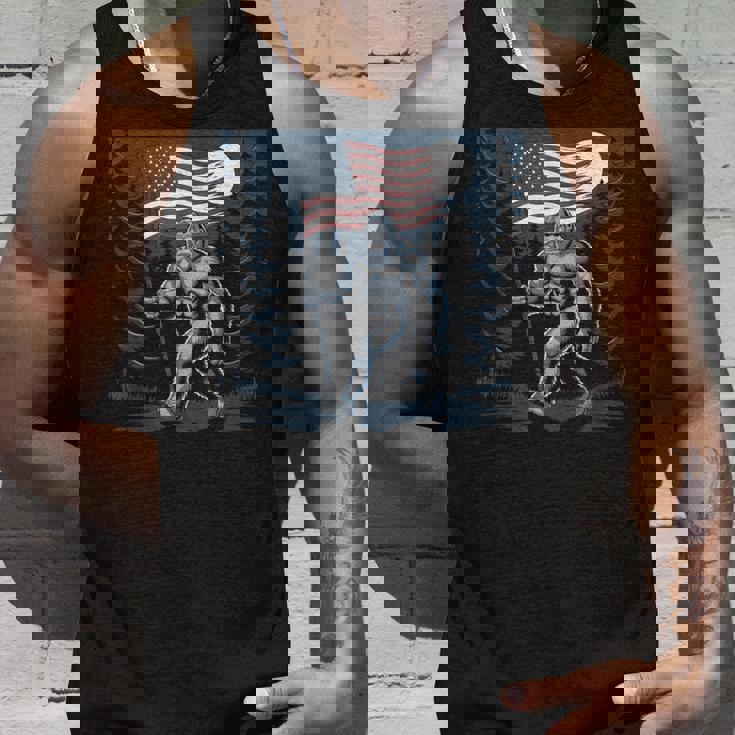 ビッグフット サスカッチ アメリカ国旗 愛国的 7月4日 アメリカ タンクトップ 彼への贈り物