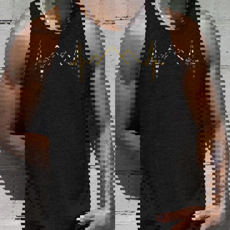 ピラミッドスカイライン ハートビート エジプト 愛 カイロ ギザ ピラミッド タンクトップ 彼への贈り物