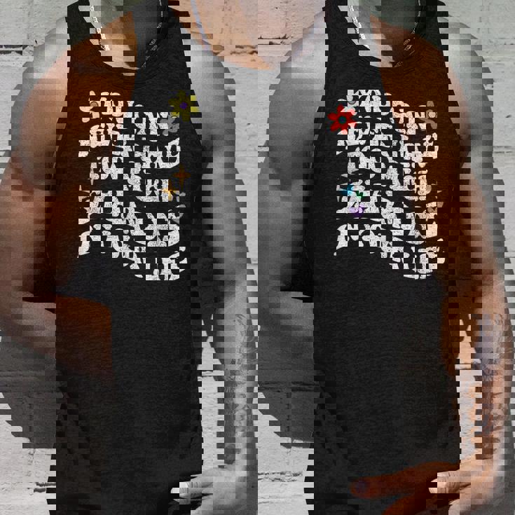 レトログルーヴィー。シャデーが多すぎることはありません。 タンクトップ 彼への贈り物