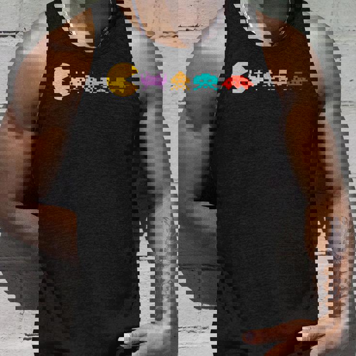 レトロヴィンテージ80年代アーケードゲームインベーダーマッシュアップ タンクトップ 彼への贈り物