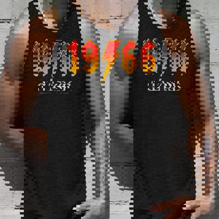 ヴィンテージ 1966 クラシック 60歳 60歳 誕生日 ロックレジェンド タンクトップ 彼への贈り物