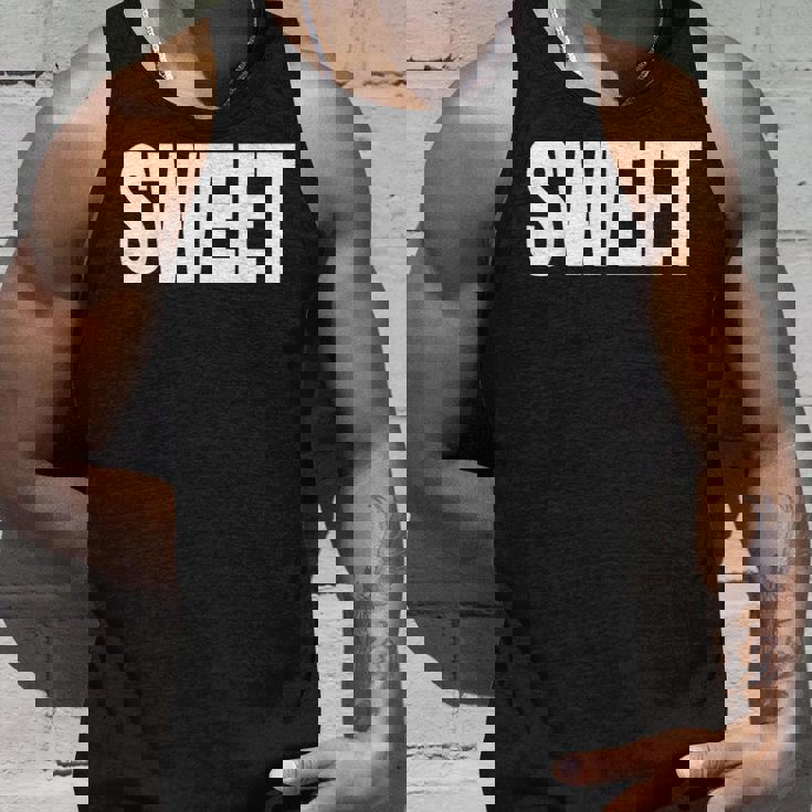 巨大な文字に甘いという言葉を込めて タンクトップ 彼への贈り物