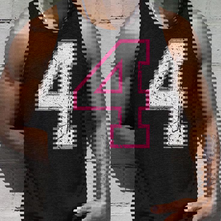 番号 4 ピンクのお気に入りの番号 タンクトップ 彼への贈り物