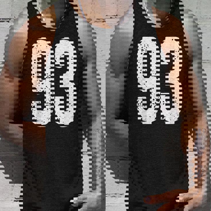 番号 93 タンクトップ 彼への贈り物