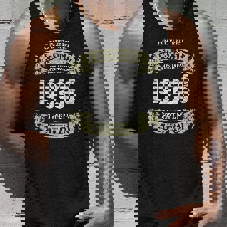 真の伝説は 1936 年に誕生しました ビンテージ 90 周年記念デザイン タンクトップ 彼への贈り物