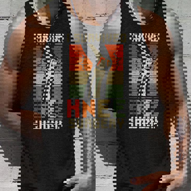 膝の手術の患者さん 面白い膝 タンクトップ 彼への贈り物