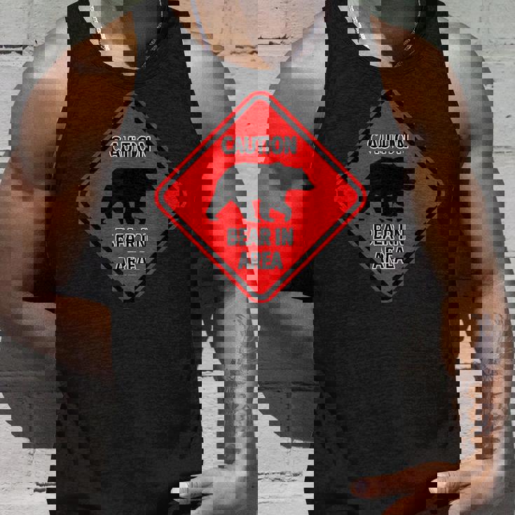 赤い警告標識 クマのエリア標識 タンクトップ 彼への贈り物