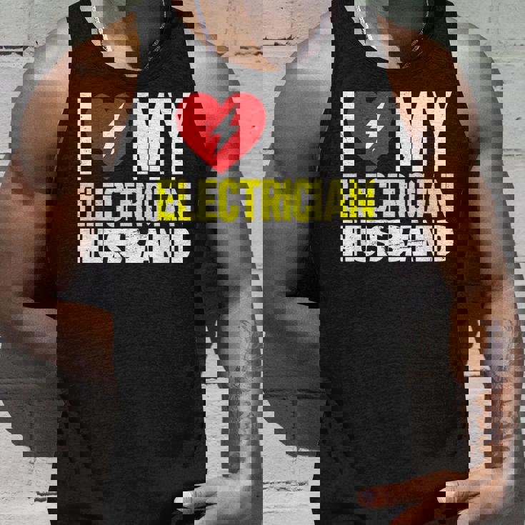 電気技師の夫が大好き タンクトップ 彼への贈り物