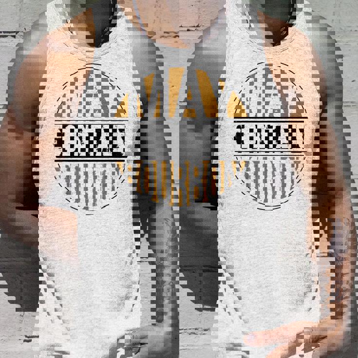 ウイスキーを飲むアルコール昔ながらのバーボン酒飲み タンクトップ 彼への贈り物