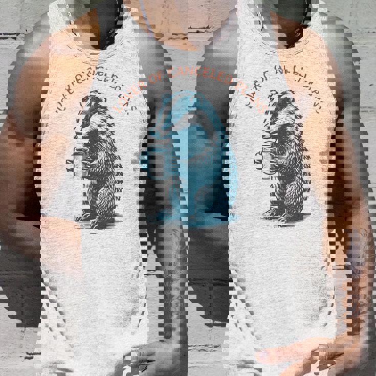 キャンセルされた計画の恋人 コーヒーを飲むアナグマ 長袖tシャツ タンクトップ 彼への贈り物