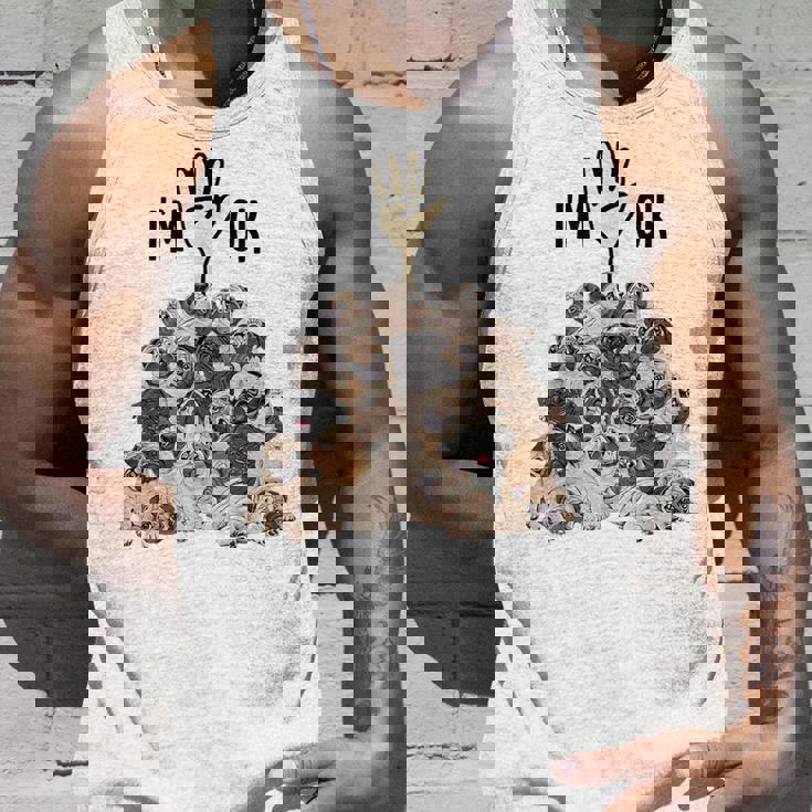 パグがいっぱい I'm Ok パグ好き。 タンクトップ 彼への贈り物