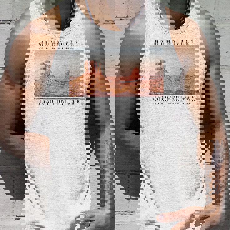 モニュメントバレー ナバホ族公園 アリゾナ ユタ州 タンクトップ 彼への贈り物