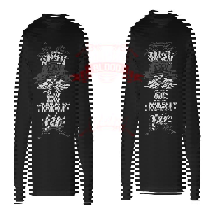Simpson Blood Runs Through Myeins 苗字 Family 長袖Tシャツ