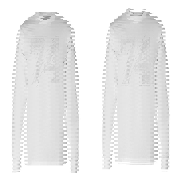 背面に74番。 長袖Tシャツ