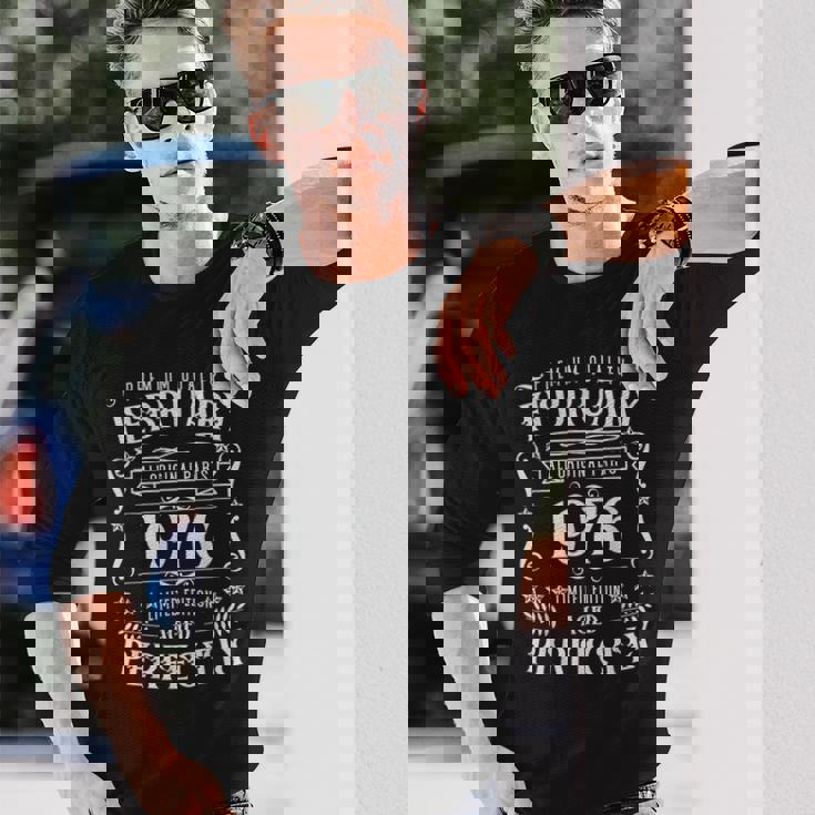 50歳の誕生日レジェンドは1976年2月に誕生しました。 長袖Tシャツ 彼への贈り物