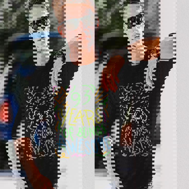 93 Years Of Being Awesome 93歳の誕生日 93歳 長袖Tシャツ 彼への贈り物