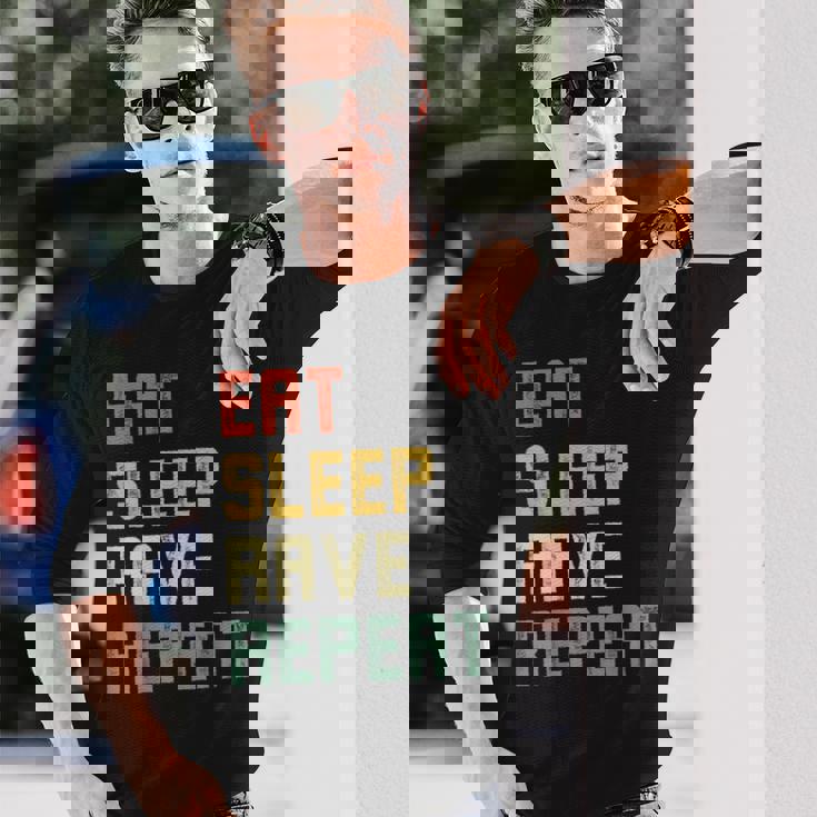 Eatleep Rave Repeat Edm テクノ 長袖Tシャツ 彼への贈り物