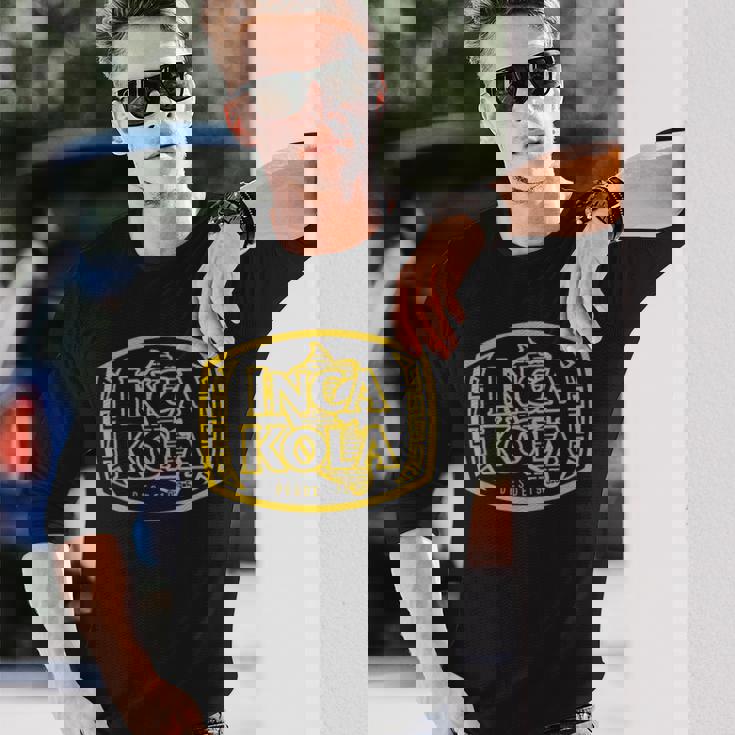 Inca Kola ペルーゴールデンコーラ バブルガムクリーム ソーダ ゴールド 長袖Tシャツ 彼への贈り物