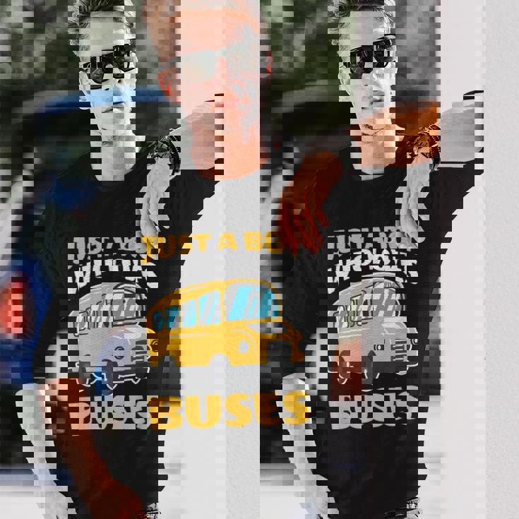 Just A Boy Who Loves Buses バス愛好家 バス愛好家 名言 長袖Tシャツ 彼への贈り物