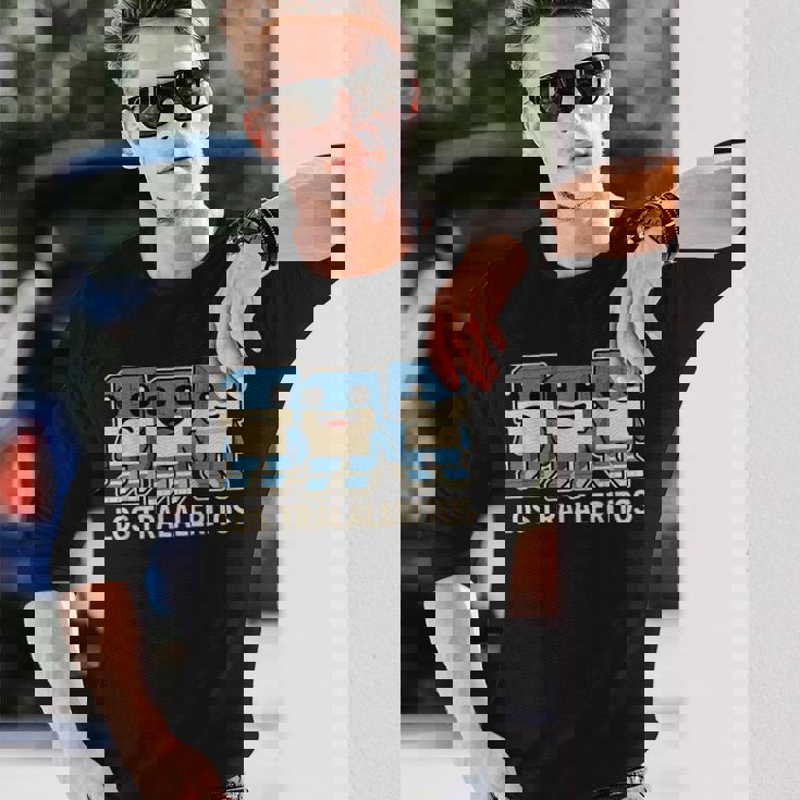 Los Traleritos Gen Alpha イタリアブレインロットゲームミーム 長袖Tシャツ 彼への贈り物