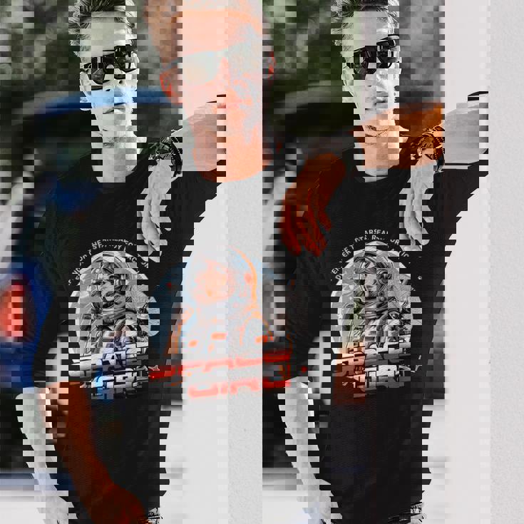 Sf宇宙少女ディフェンダー・オブ・ザ・スターズ・レディ・フォー・アクション。 長袖Tシャツ 彼への贈り物