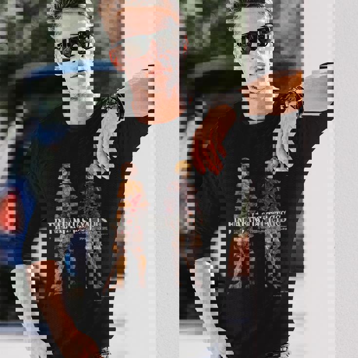 『ファイナルファンタジータクティクス – イヴァリース クロニクルズ』 ラムザ＆ディリータ 長袖tシャツ 長袖Tシャツ 彼への贈り物