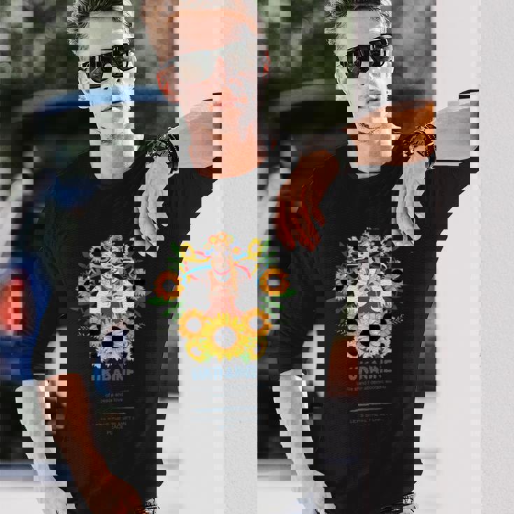 ウクライナガール、ウクライナを支援 長袖Tシャツ 彼への贈り物