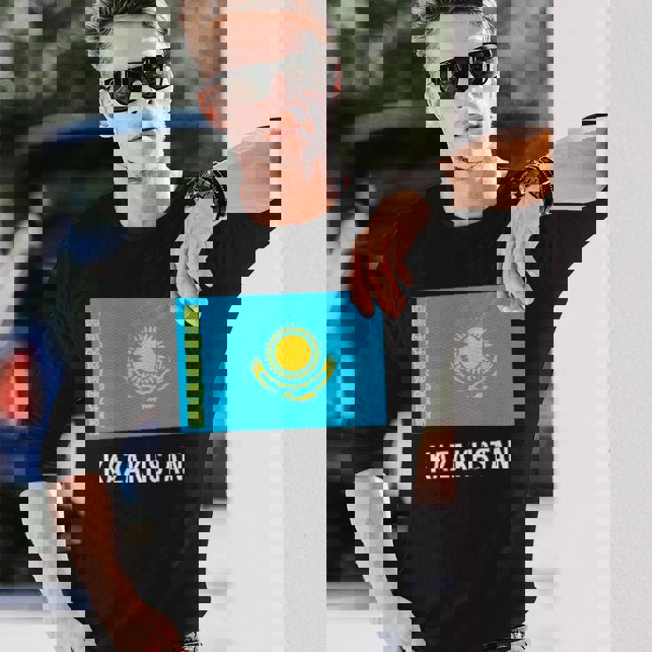 カザフスタン フラッグシャツ 長袖Tシャツ 彼への贈り物