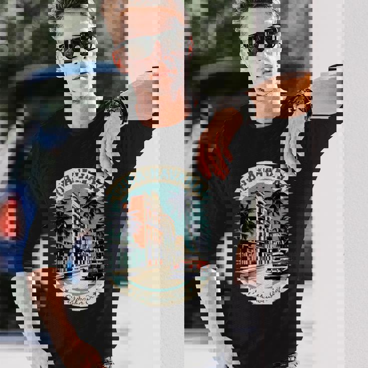 キューバ ハバナ レトロ 車 ヴィンテージ カリブ海のヤシの木 長袖Tシャツ 彼への贈り物