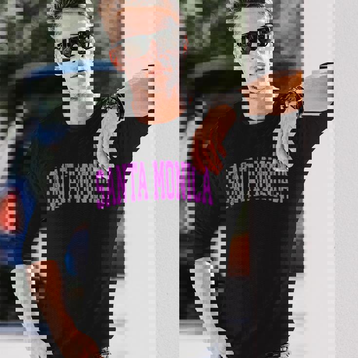 サンタモニカ カリフォルニア Ca ヴィンテージ アスレチック スポーツ ピンク デジ 長袖Tシャツ 彼への贈り物