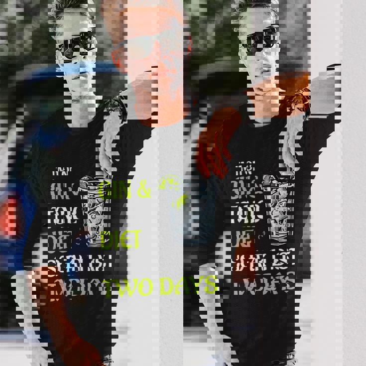 ジントニック ダイエット お酒 カクテル 面白い ドリンク 長袖Tシャツ 彼への贈り物