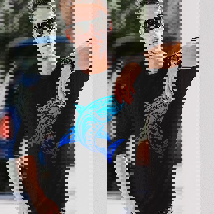 ハワイアン トライバル シャーク ポリネシアン タトゥースタイル バケーション 長袖Tシャツ 彼への贈り物