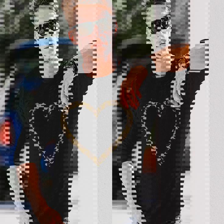 ヒョウ柄のハート 長袖Tシャツ 彼への贈り物