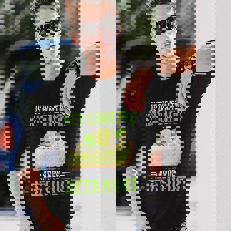 ベーカリーパイ デザート Give Me Baker Food Lover Key ライムパイ 長袖Tシャツ 彼への贈り物