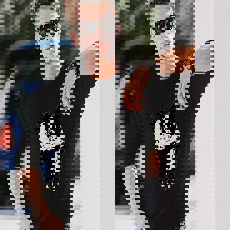 ボストンテリアハグ 長袖Tシャツ 彼への贈り物