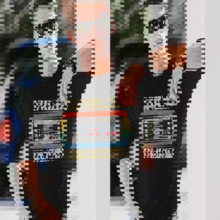 レベル 37 アンロック 37歳 ギフト 面白い ゲーマー 37歳の誕生日 長袖Tシャツ 彼への贈り物