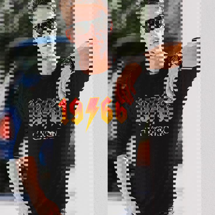 ヴィンテージ 1966 クラシック 60歳 60歳 誕生日 ロックレジェンド 長袖Tシャツ 彼への贈り物